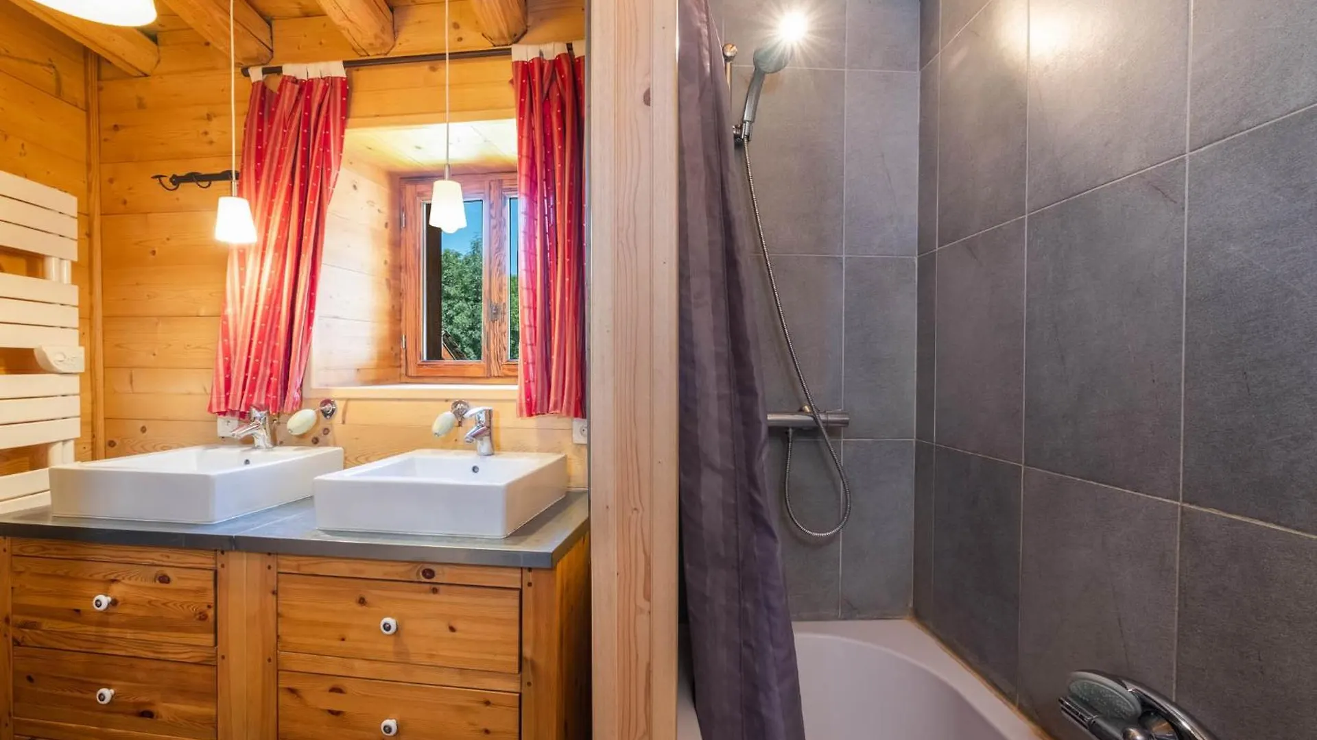 Chalet L'Orcieres, Spa Prive Et Charme Montagnard Saint-Martin-de-Belleville